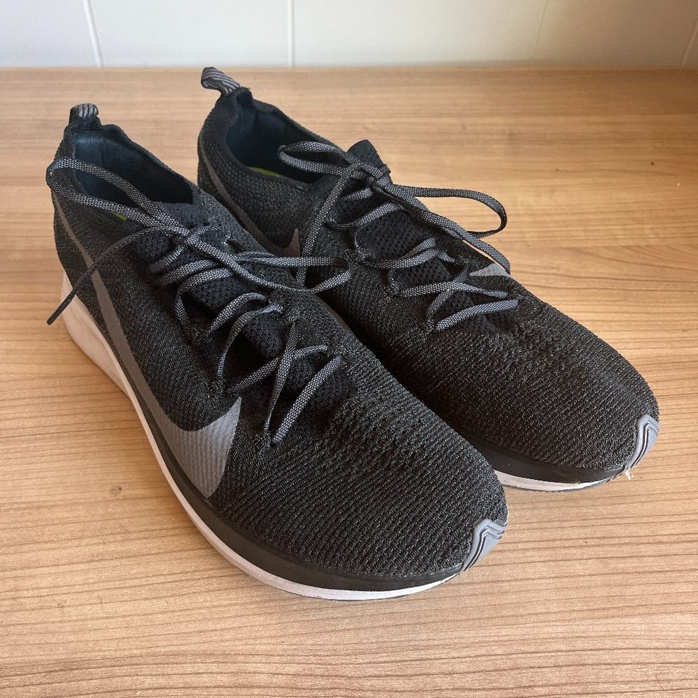 Nike Zoom Fly Flyknit Running Shoe - 11.5